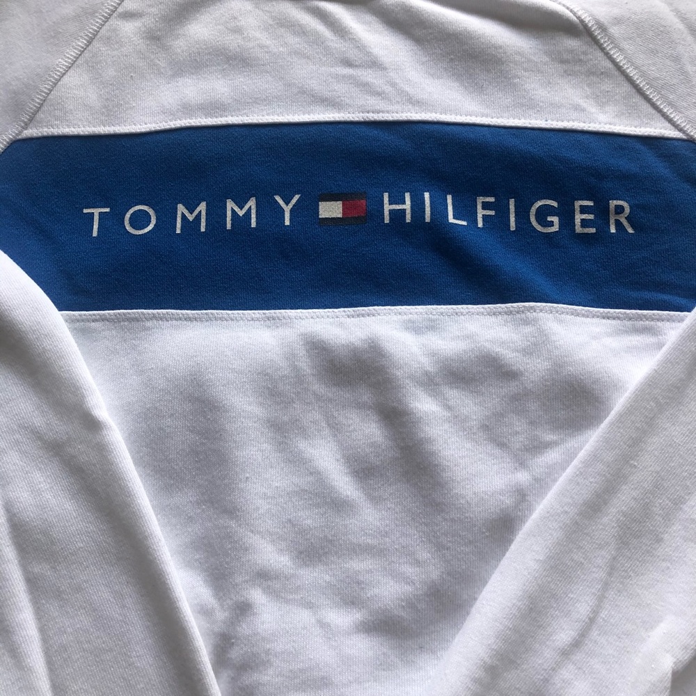 Tommy Hilfigure white crew neck